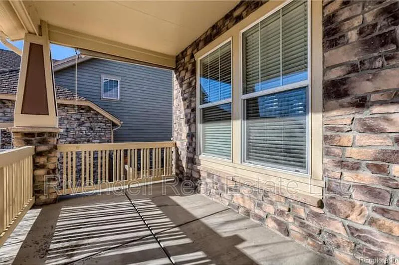 5 bed, 4.0 bath, 3234 sqft, $3,845 — Photo 2