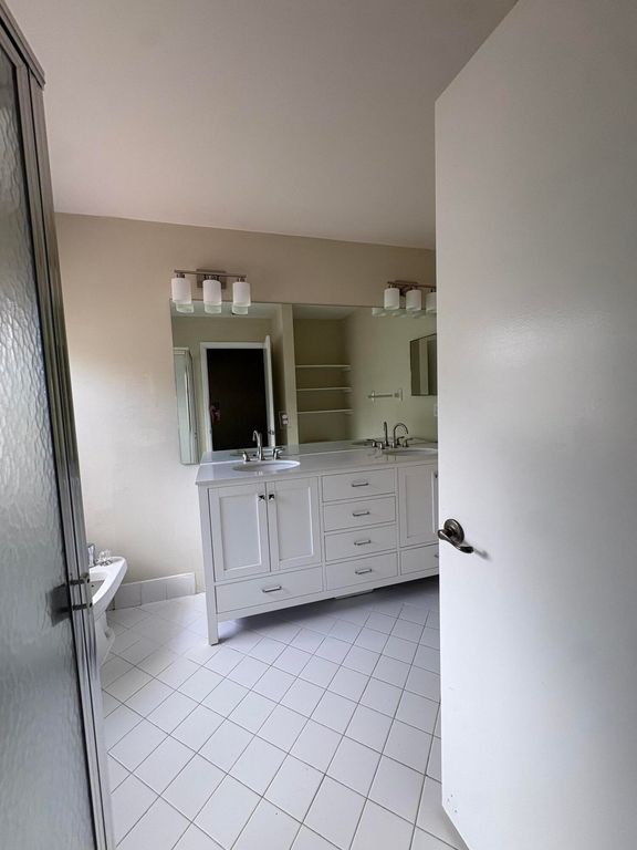 3572 Sahara Springs Blvd, photo 7