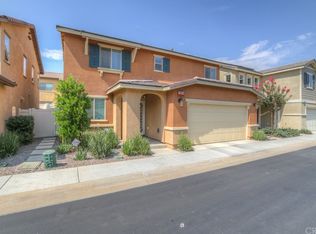 1426 Bayberry Ln, Beaumont, CA 92223