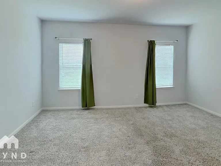 209 Drew Cir — Photo 11