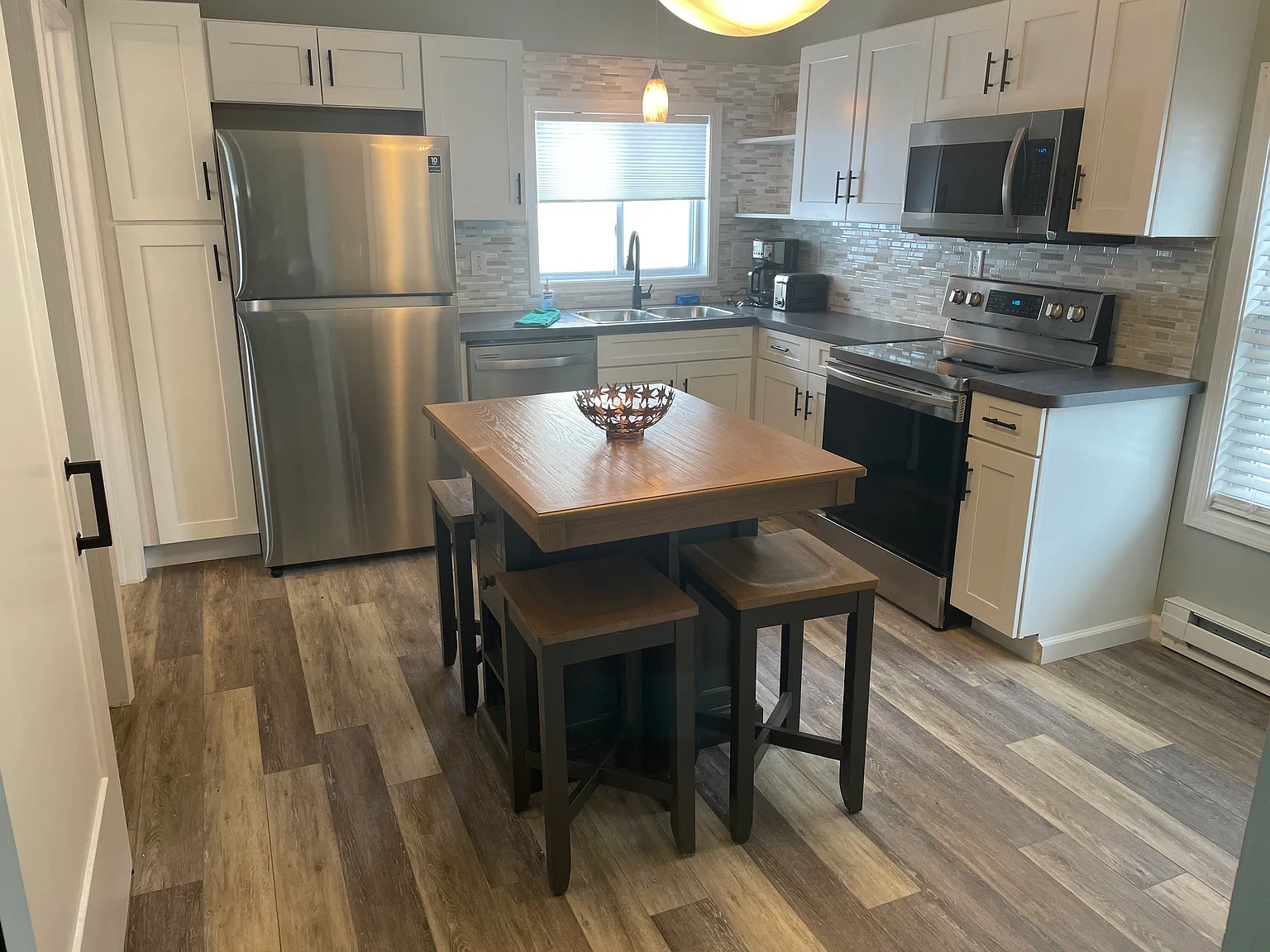 1 bed, 800 sqft, $1,500 — Photo 1