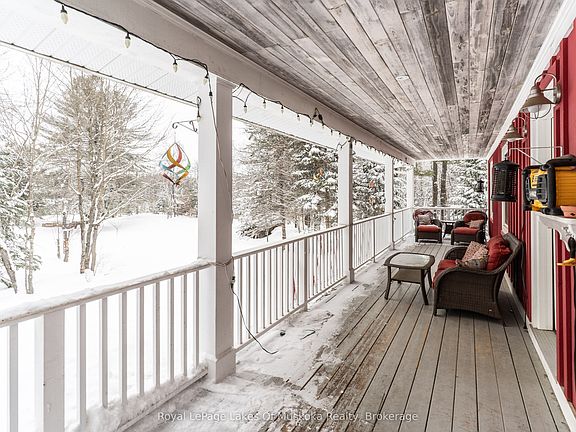 4th image of 1039 Falkenburg Rd