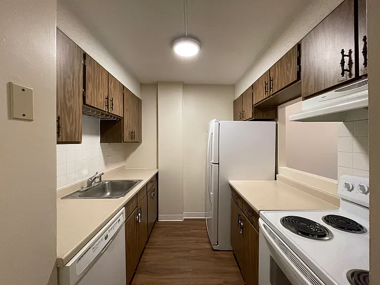 62 Centre St #2A — Photo 5