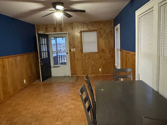 3rd image of 4613 NE 46th St