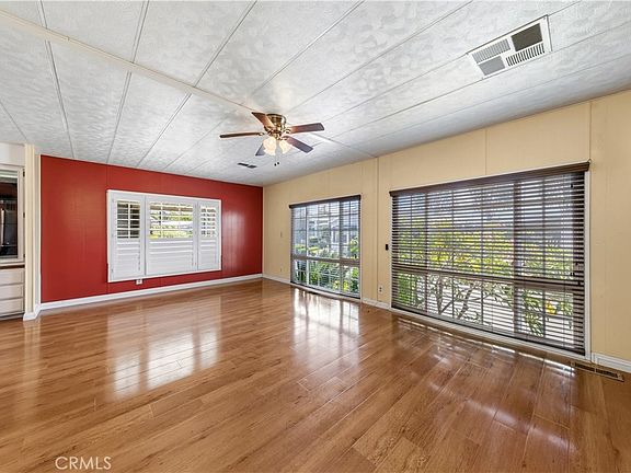 3rd image of 14851 Jeffrey Rd Space 7