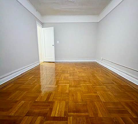 5th image of 8901 102nd St #3