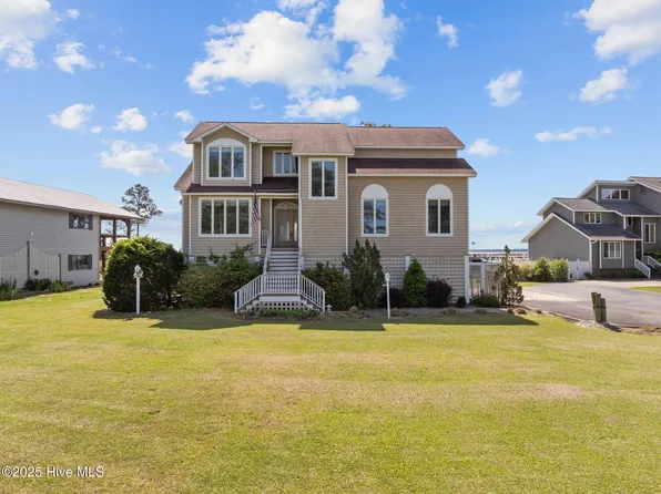 530 East Street, Belhaven, NC 27810