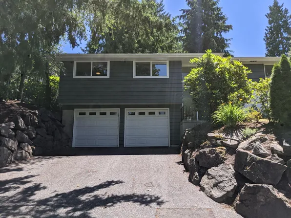 853 NE 103rd St, Seattle, WA 98125