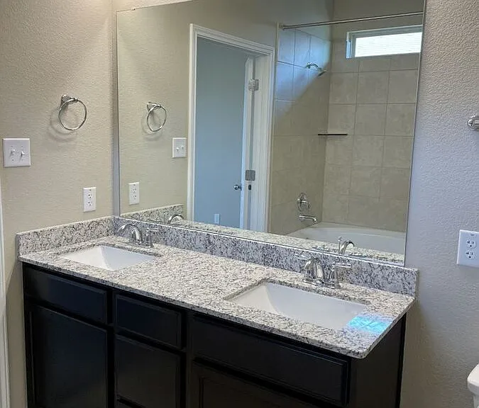 1116 Lakeway Crossing Dr — Photo 6