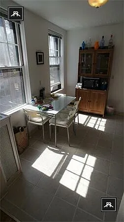 126 Sutherland Rd #5 — Photo 2