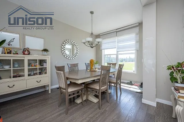 4 bed, 3.5 bath, 2444 sqft, $3,500 — Photo 4