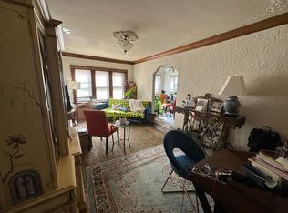 1628 N Franklin Pl APT 3, Milwaukee, WI 53202