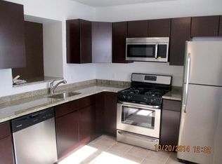 244 Watkins St, Philadelphia, PA 19148