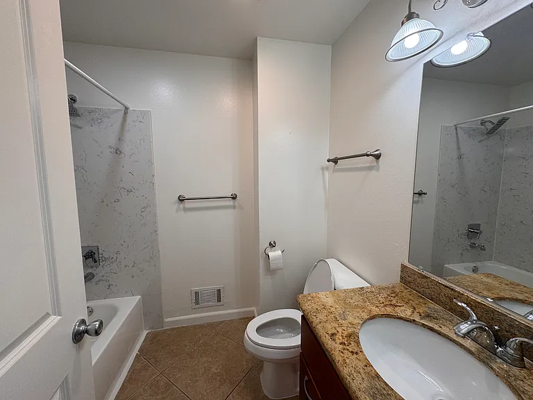289 Palacio Royale Cir — Photo 9