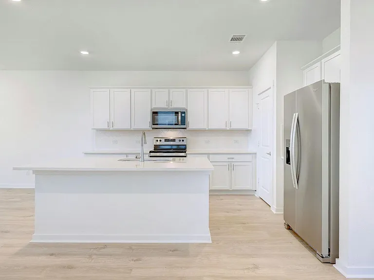 2301 Wallin Bradley Dr — Photo 8