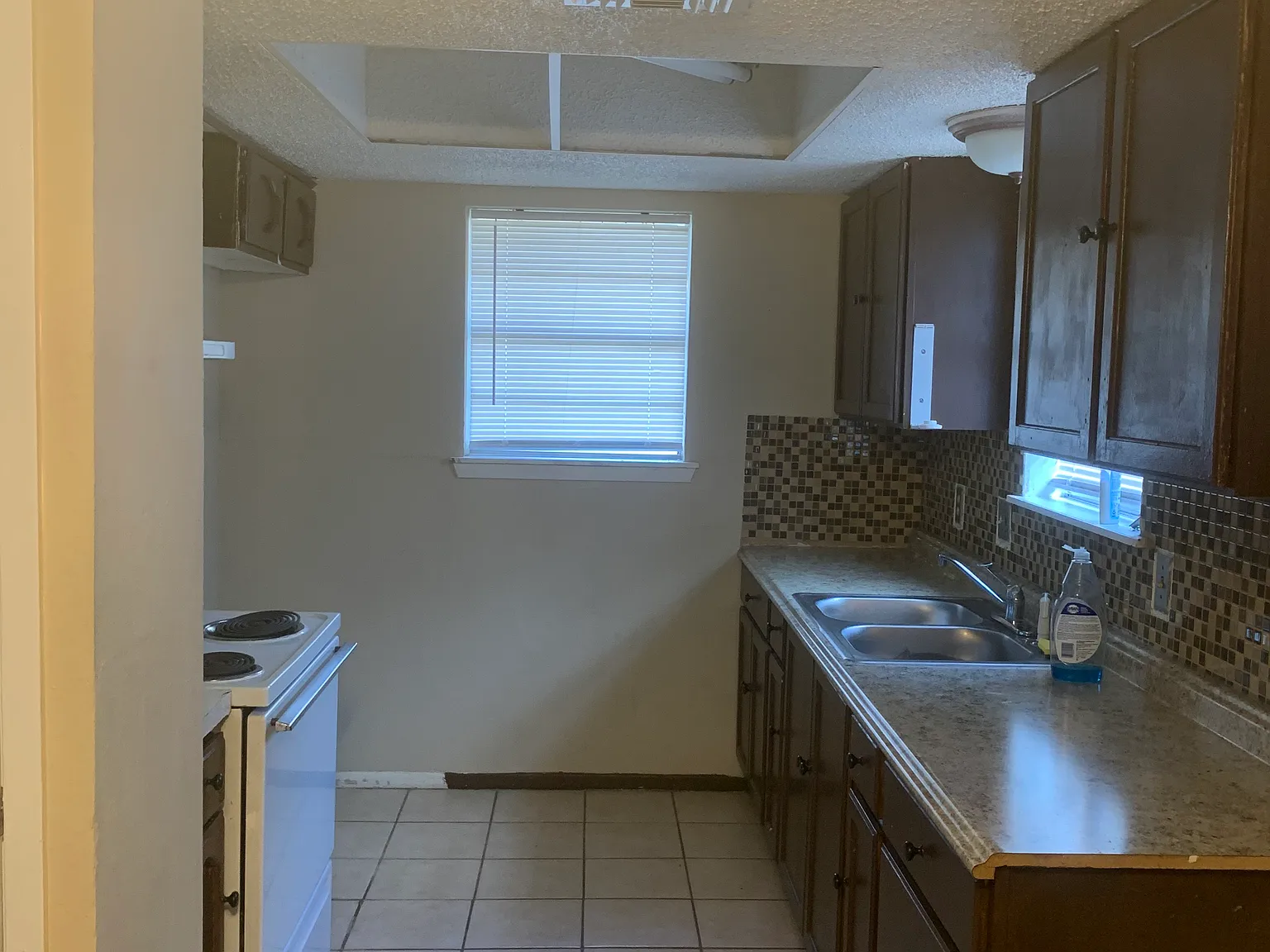 3 bed, 1244 sqft, $1,700 — Photo 3