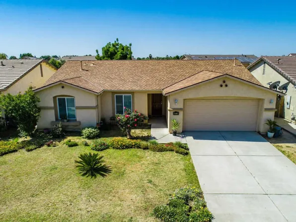 1075 W Canyon Way, Hanford, CA 93230