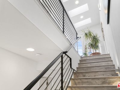 1878 Lucretia Ave, Los Angeles, CA, 90026