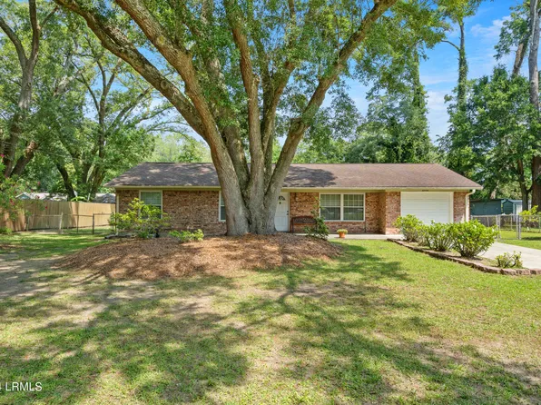 6005 Morning Mist Dr, Beaufort, SC 29906