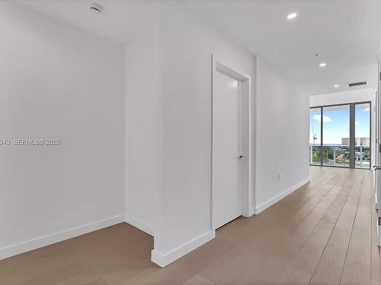 9201 E Bay Harbor Lph_711 #LPH_711 — Photo 5