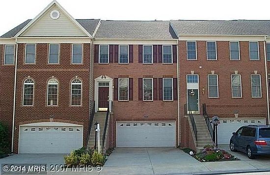 1st image of 22525 Airmont Woods Ter