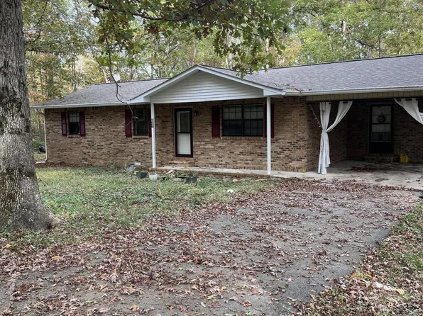 1608 Wilson Rd, Crossville, TN 38571