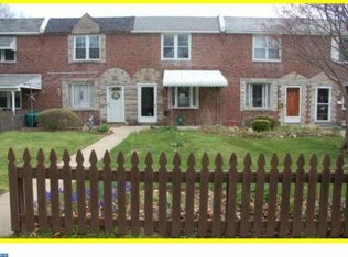 527 Seven Oaks Dr, Clifton Heights, PA