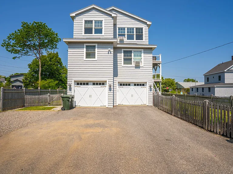4 Fisherman Ln — Photo 70