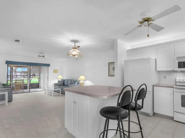 6531 SE Federal Highway #G106, Stuart, FL 34997