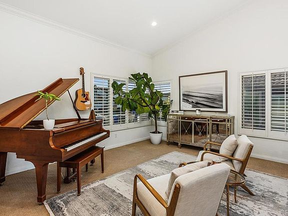 3rd image of 2063 Wandering Rd