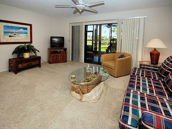 4th image of 54 Village Del Lago Cir