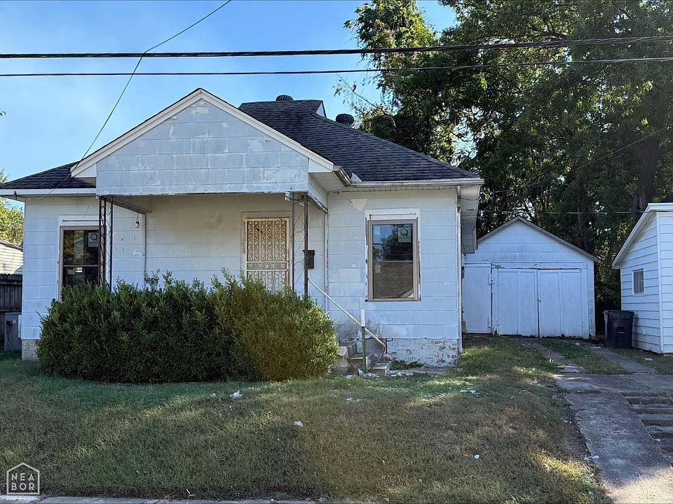1st image of 715 W Oak Ave