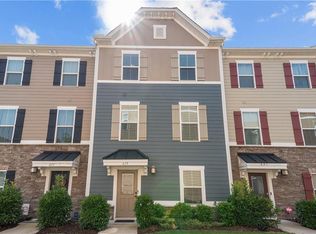 619 Muddy Creek Rd, Chesapeake, VA 23324