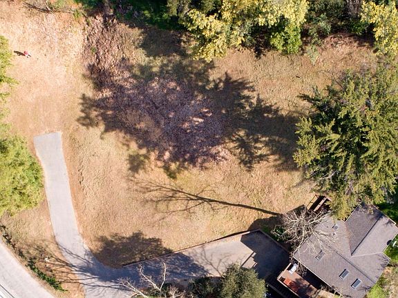 3rd image of 0 Locust Dr