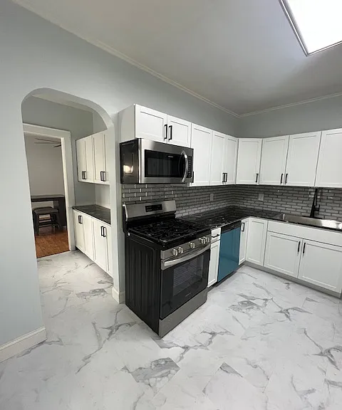 602 Westcott St #1 — Photo 11