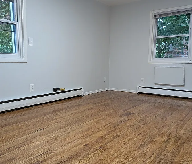 725 Scotland, orange, NJ — Photo 11