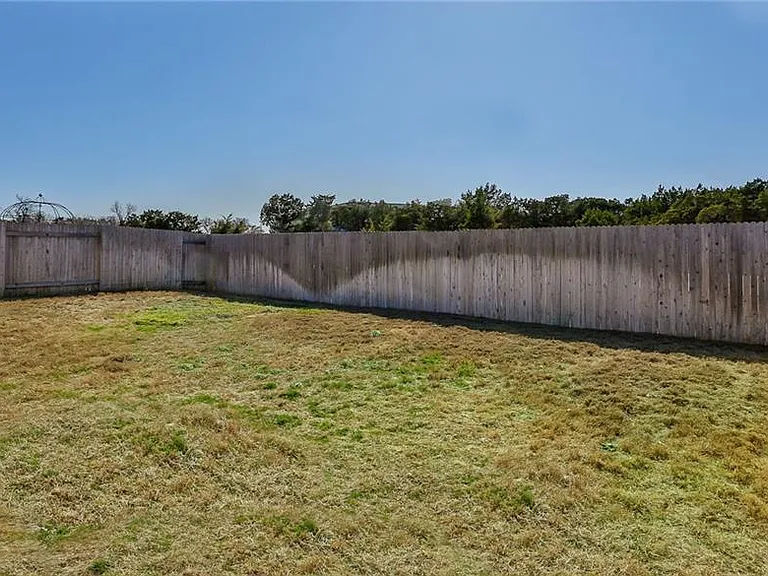 637 Gabrielle Anne Dr — Photo 16