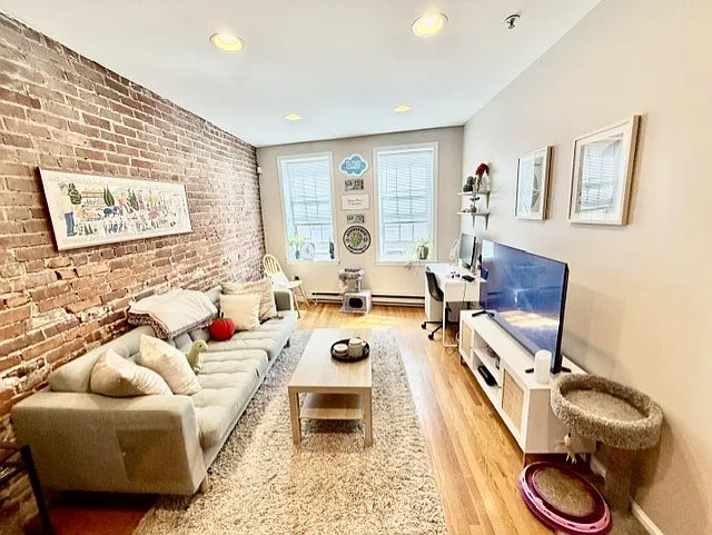 95 Prince St #4 — Photo 3