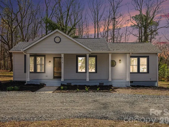 622 Neelys Creek Rd, Rock Hill, SC 29730