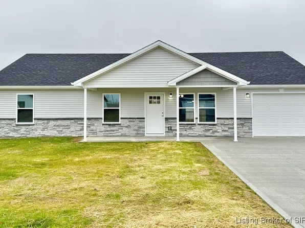 1236 Woodland Avenue, Scottsburg, IN 47170