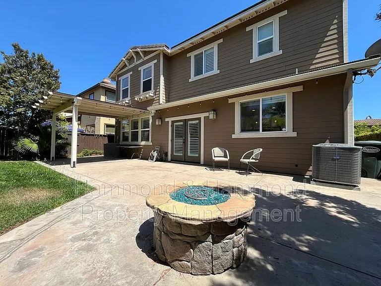 11395 Beechnut St — Photo 54