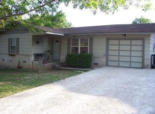 543 Clearfield Dr, New Braunfels, TX 78130