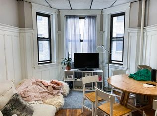 1056 Commonwealth Ave APT 33, Boston, MA 02215