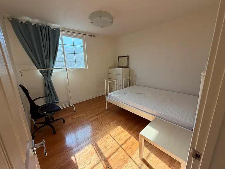 2341 Oak Park Rd #1/2 — Photo 7