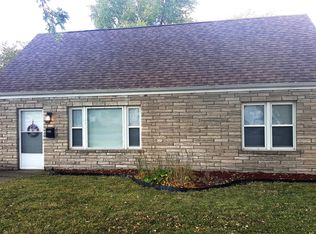 908 W Le Fevre Rd, Sterling, IL 61081