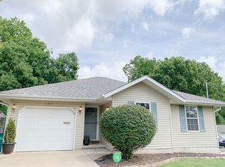 1901 W Elm St, Springfield, MO 65806