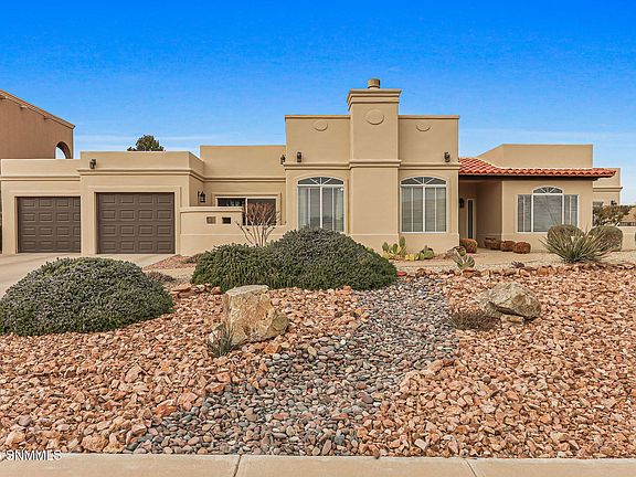 2nd image of 1495 Vista Del Cerro