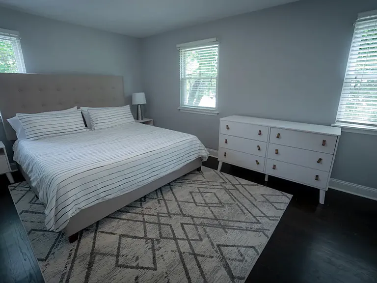801 Prospect Ave — Photo 3