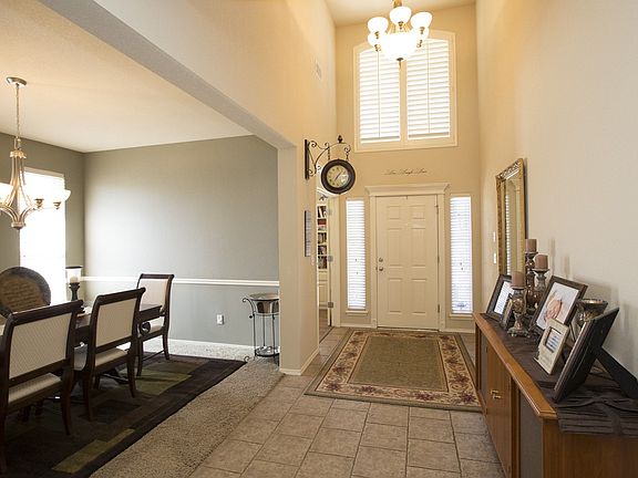 Tall ceiling at entrance