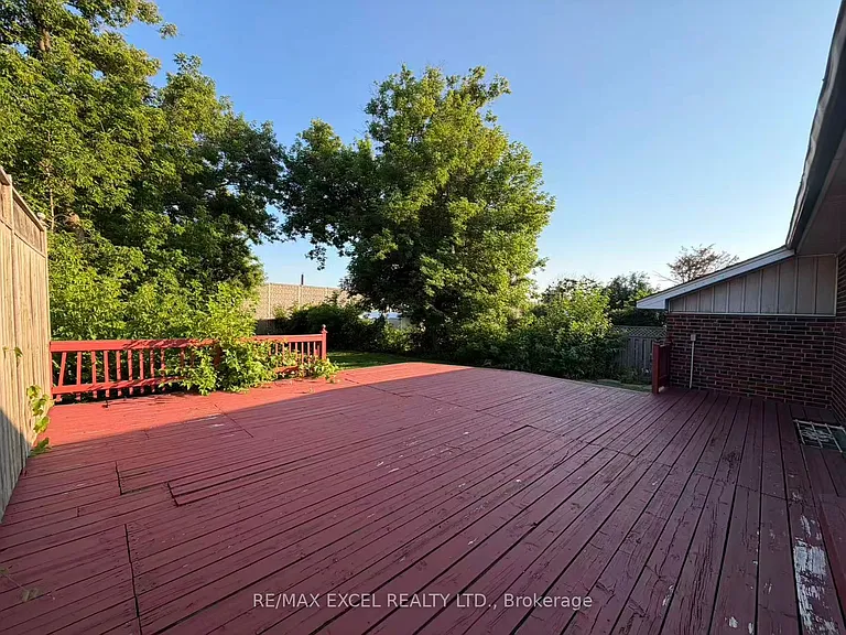 83 Marilake Dr #BASEMENT — Photo 31